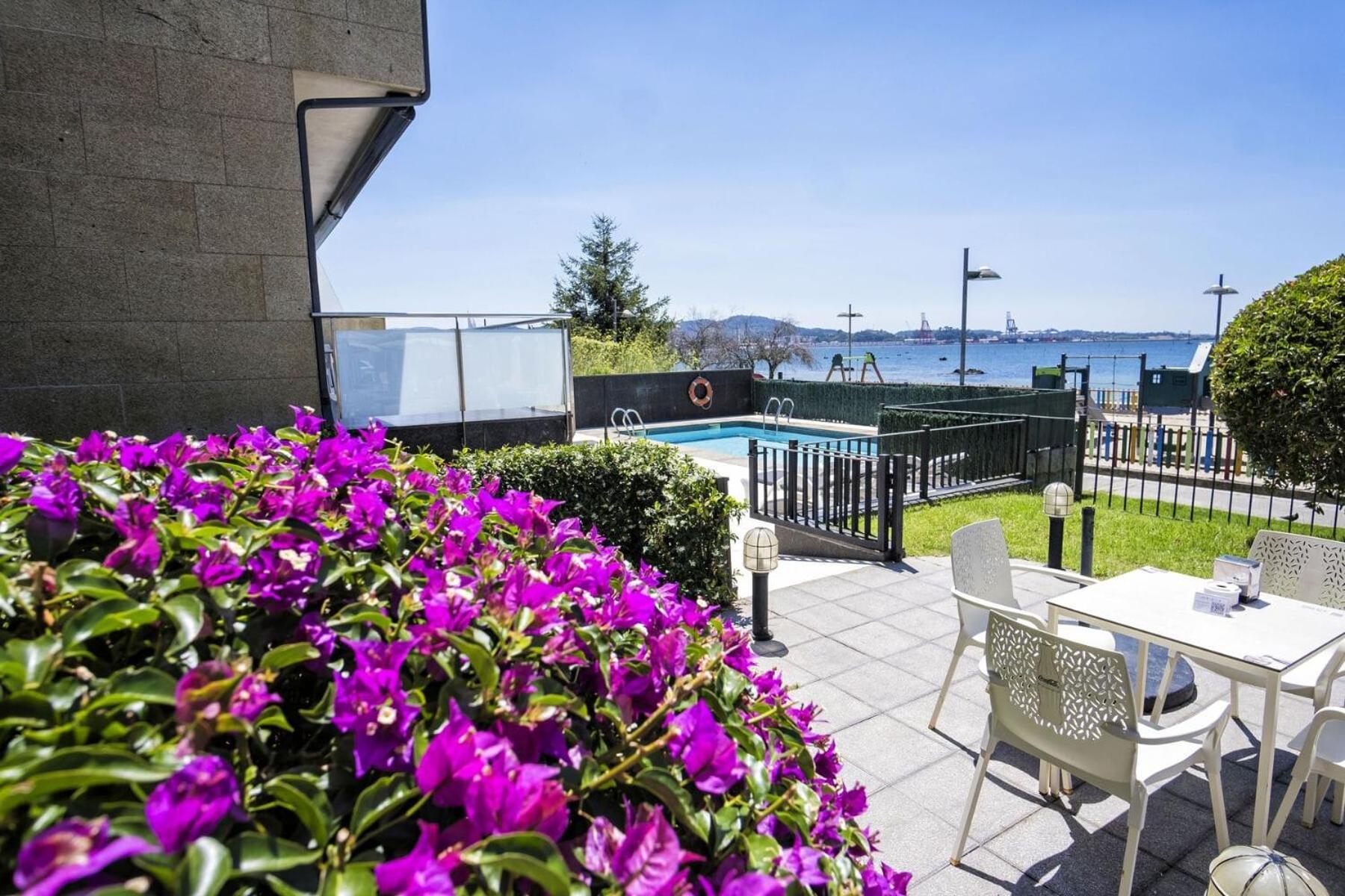 Hotel Alda Carril Вильягарсия-де-Ароса Экстерьер фото